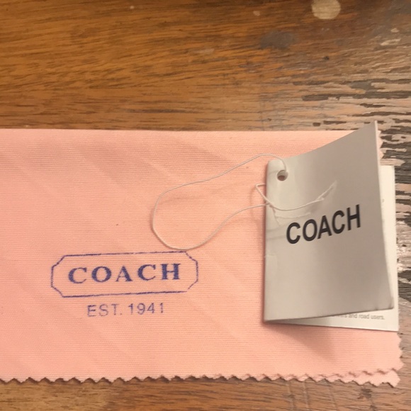 Coach White & Silver Coach Signature C sunglasses with Black signature C Case - Picture 13 of 15